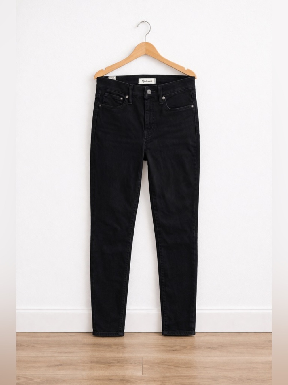Black High Rise Skinny Jeans Slim Fit Stretch Denim Size 27 Everyday Basic